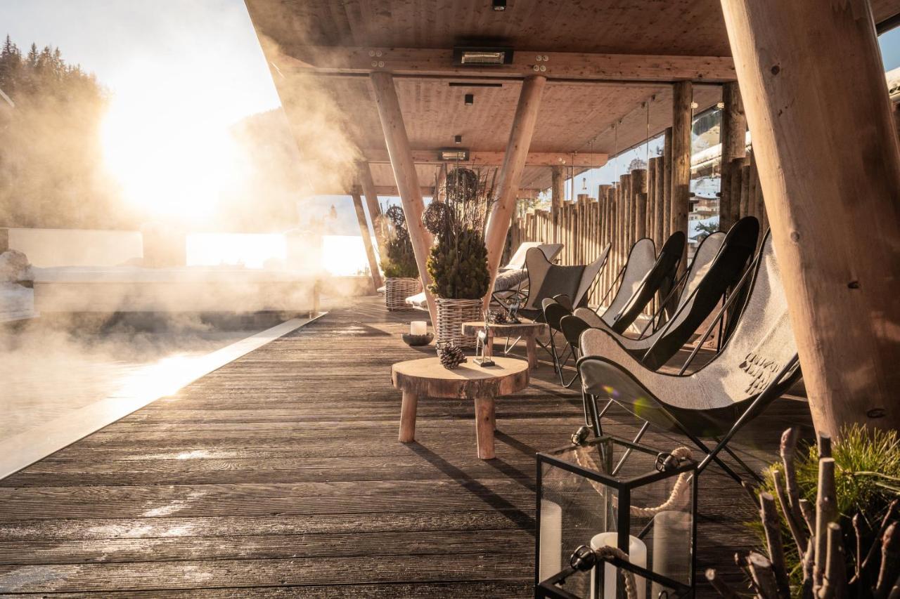 Hotel Sonnegg Σάαλμπαχ-Χίντεργκλεμ Εξωτερικό φωτογραφία