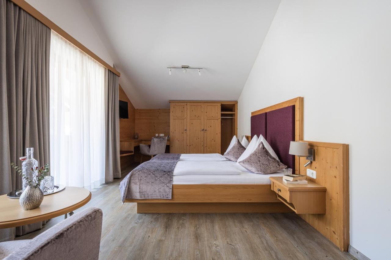 Hotel Sonnegg Σάαλμπαχ-Χίντεργκλεμ Εξωτερικό φωτογραφία