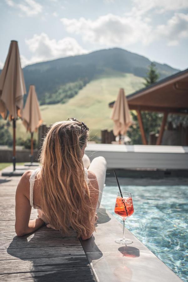 Hotel Sonnegg Σάαλμπαχ-Χίντεργκλεμ Εξωτερικό φωτογραφία