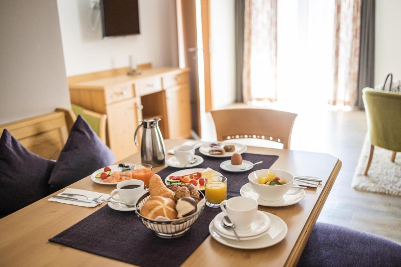 Hotel Sonnegg Σάαλμπαχ-Χίντεργκλεμ Εξωτερικό φωτογραφία