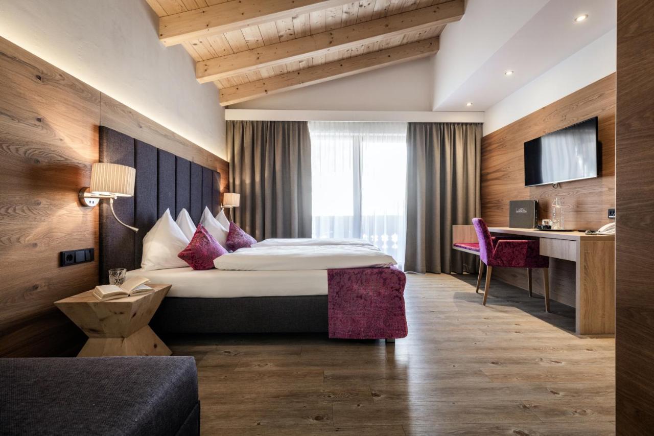 Hotel Sonnegg Σάαλμπαχ-Χίντεργκλεμ Εξωτερικό φωτογραφία
