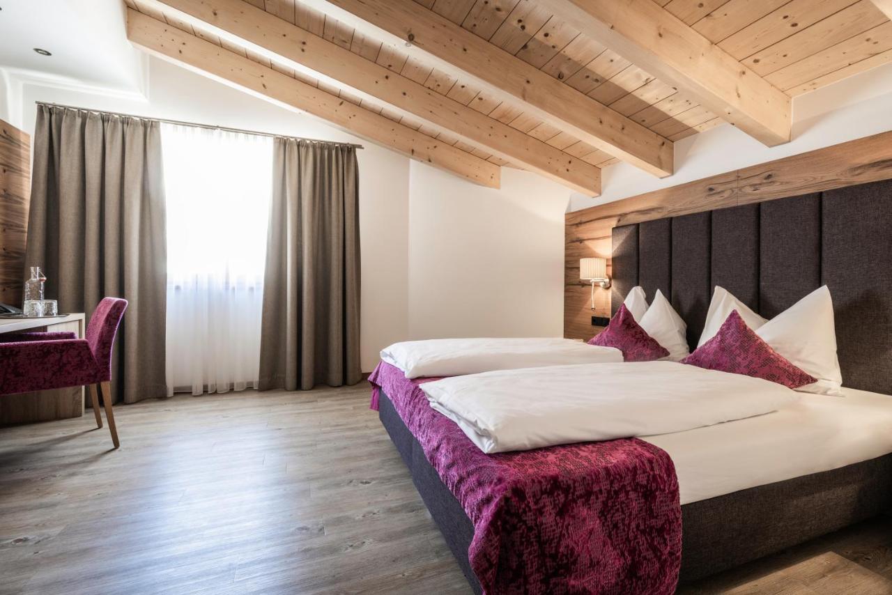 Hotel Sonnegg Σάαλμπαχ-Χίντεργκλεμ Εξωτερικό φωτογραφία
