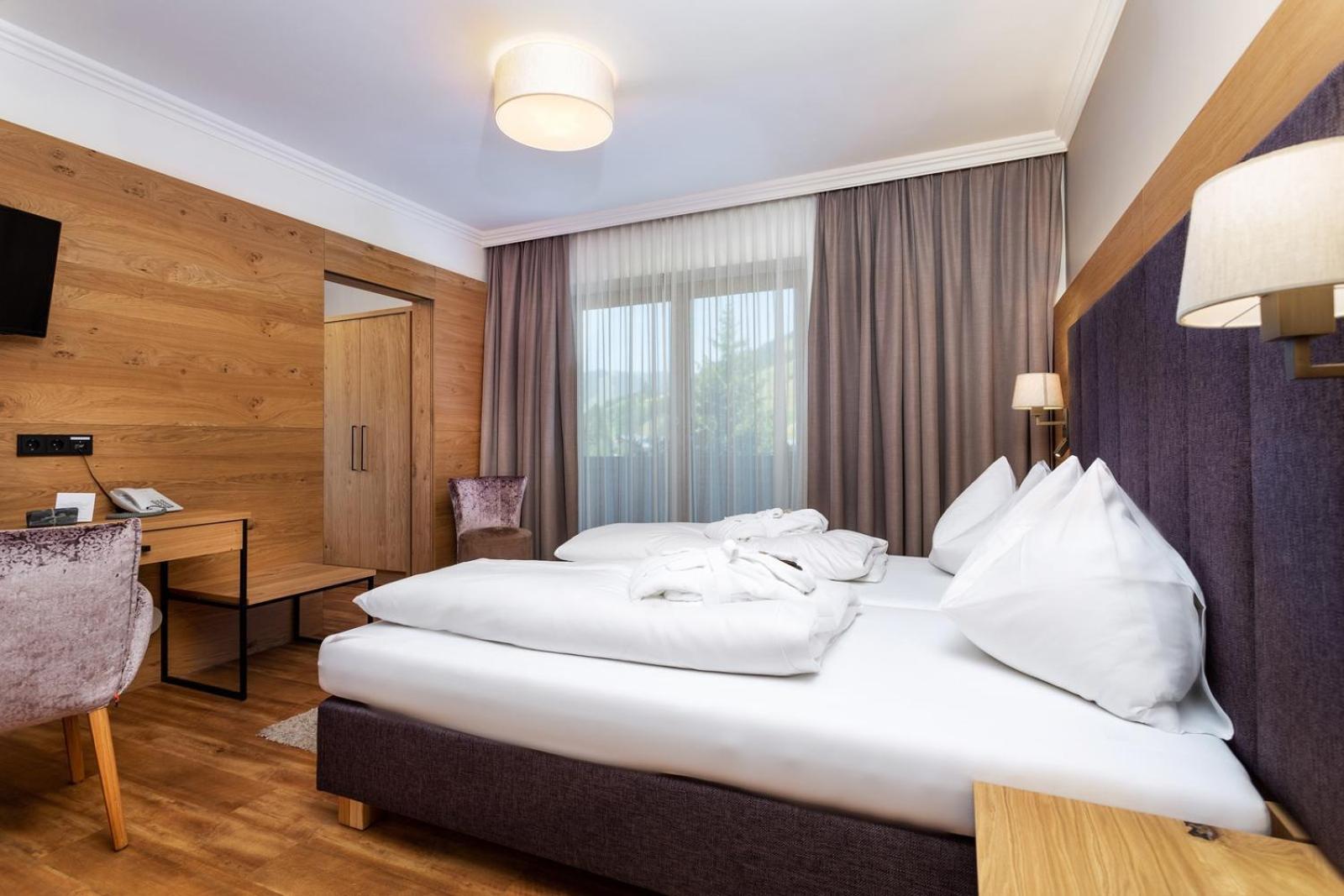 Hotel Sonnegg Σάαλμπαχ-Χίντεργκλεμ Εξωτερικό φωτογραφία