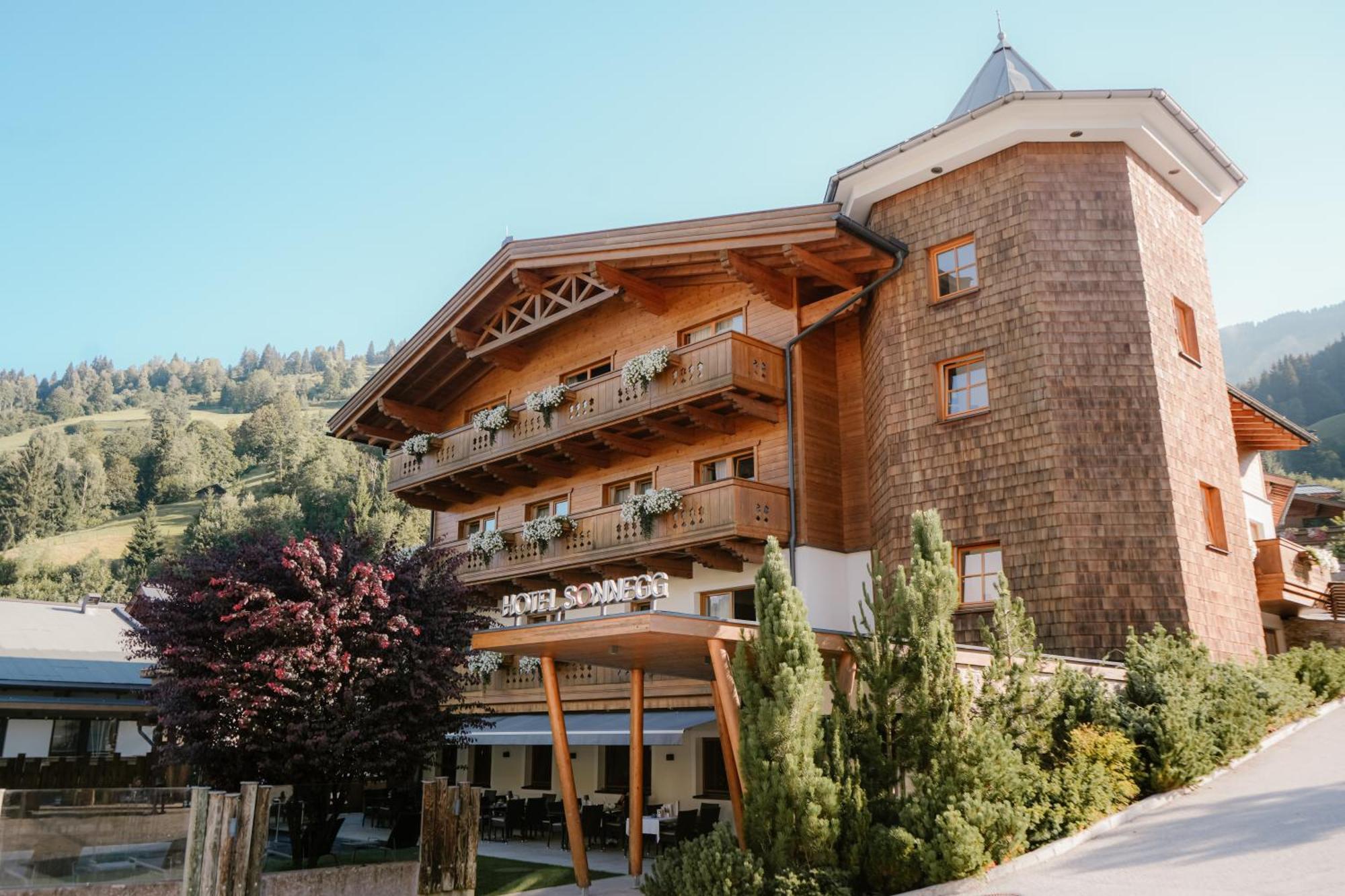 Hotel Sonnegg Σάαλμπαχ-Χίντεργκλεμ Εξωτερικό φωτογραφία