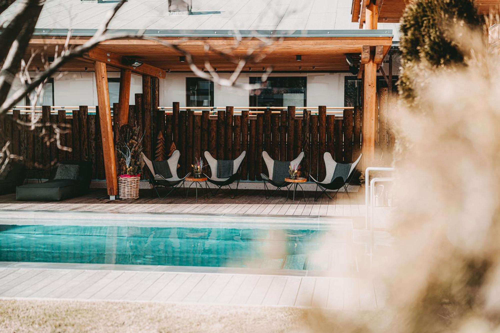 Hotel Sonnegg Σάαλμπαχ-Χίντεργκλεμ Εξωτερικό φωτογραφία