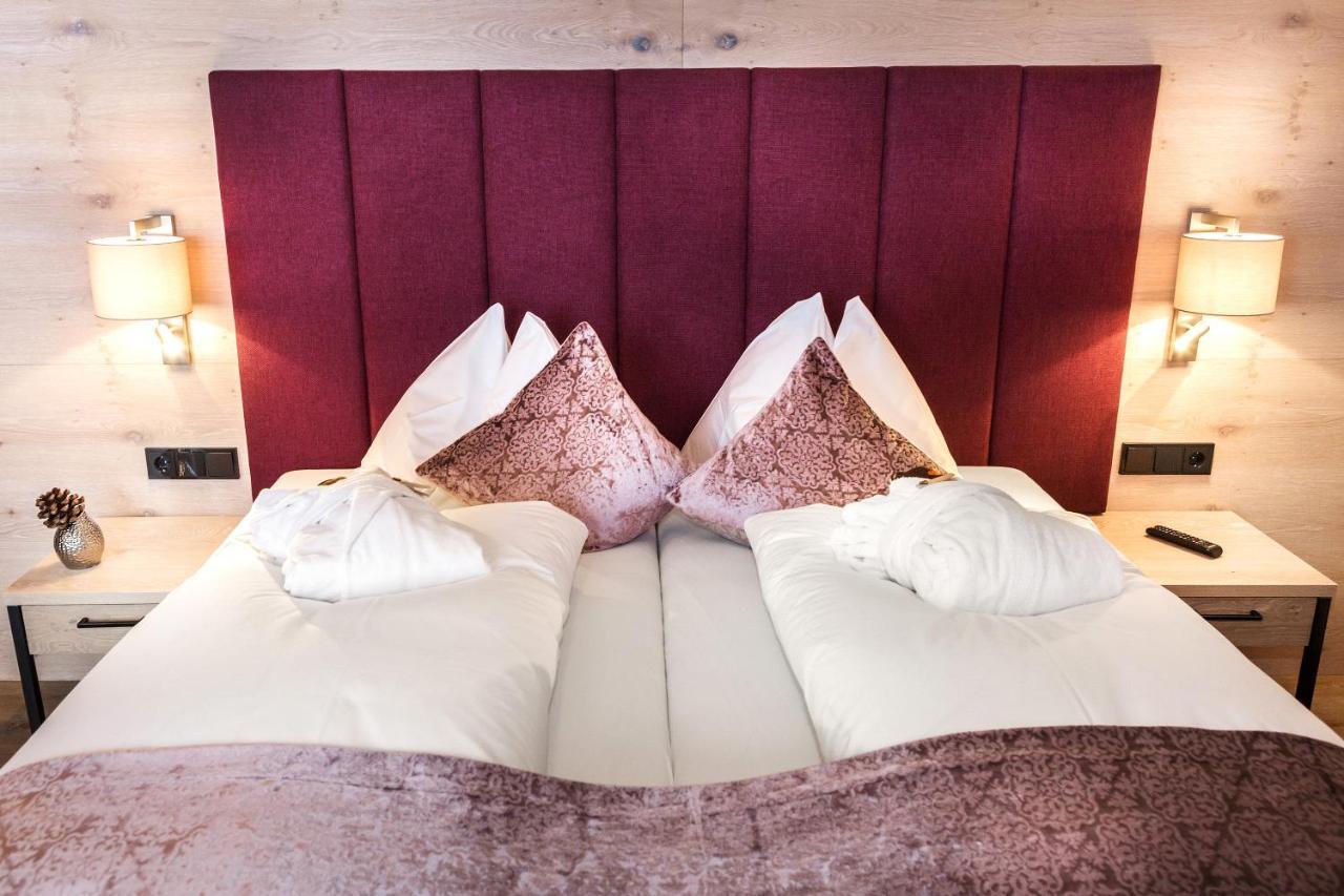Hotel Sonnegg Σάαλμπαχ-Χίντεργκλεμ Εξωτερικό φωτογραφία